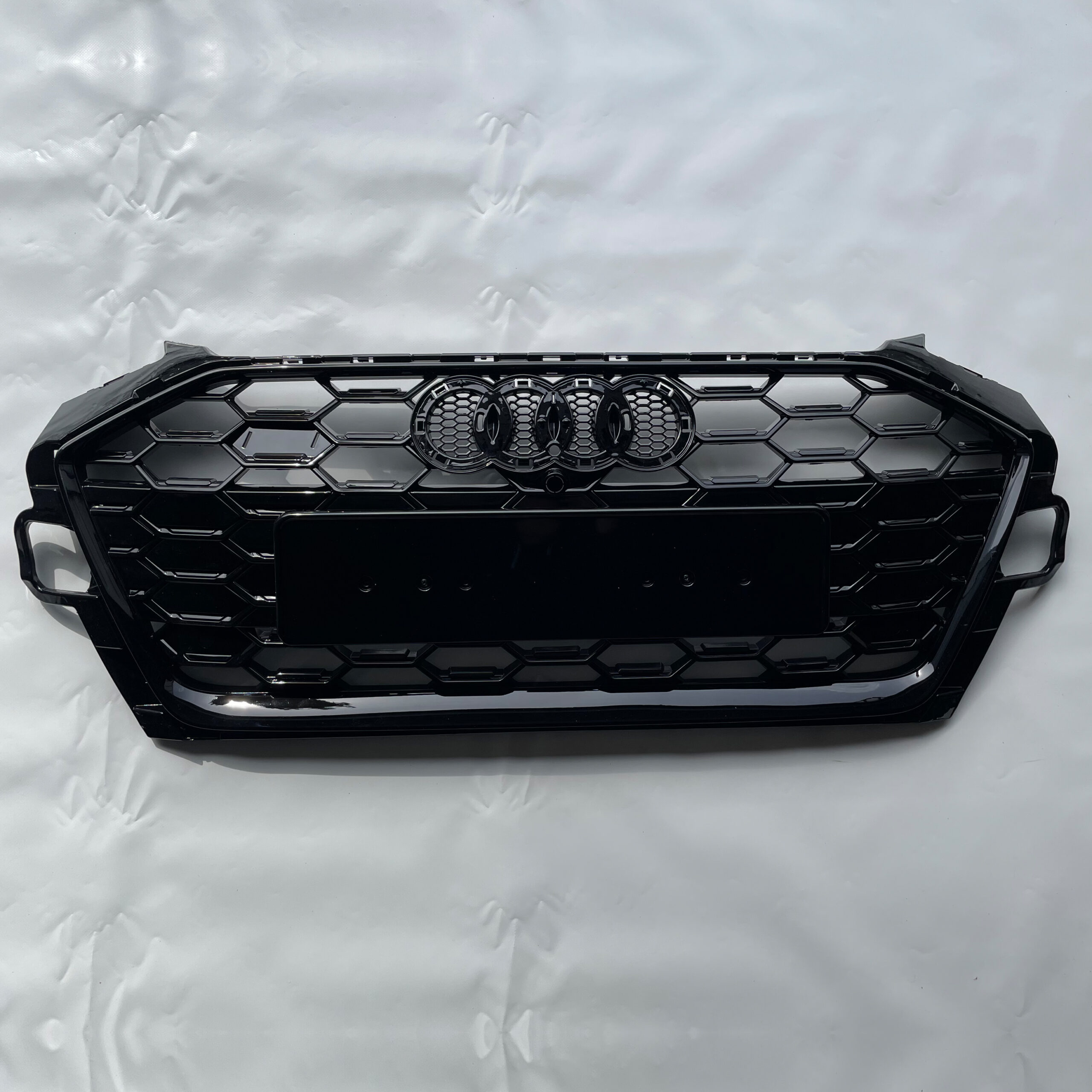 DUA18005-audi-a4-b9 (1)